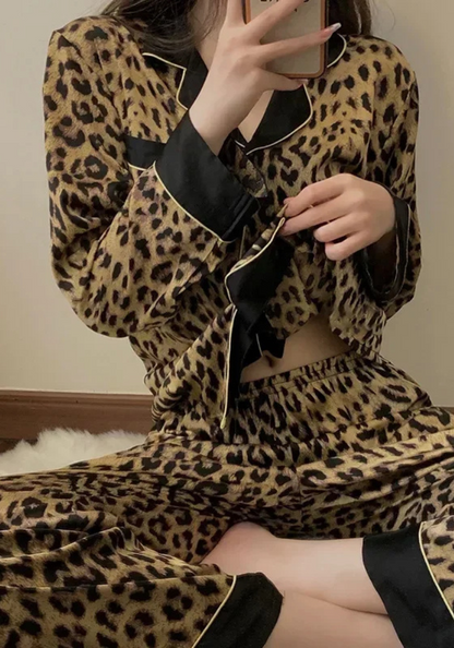 Pyjama Femme Satin Léopard pas cher